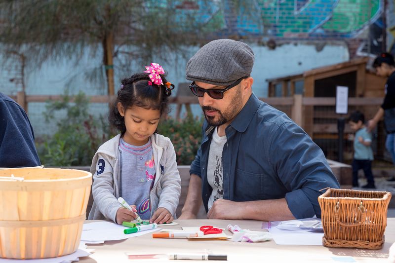 Thumbnail image for event called Family Studio Workshop: Los Angeles Mural